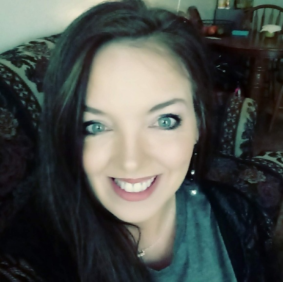 Meet your Posher, Tina - Picture 6 of 8